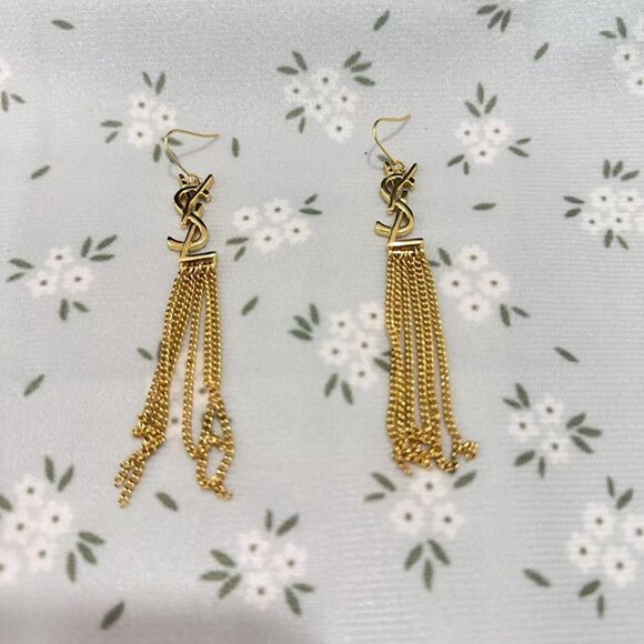 Gold-Tone Metal Drop Earrings With Multiple Gold Tassel ChYslyves Saint Laurent - Picture 3 of 4